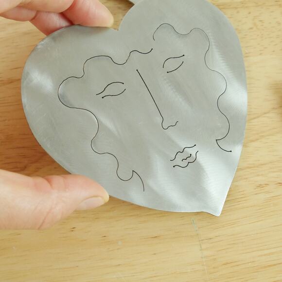 Amy Hess Coaster Set Card Suits New York Metal Art Cut Steel Vintage 90s Signed - Picture 3 of 14